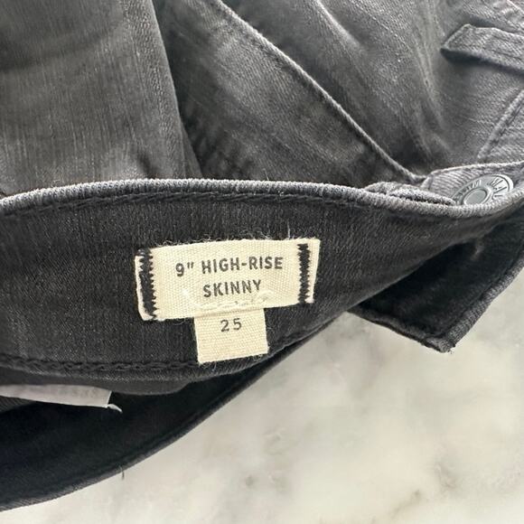 Paige Skyline Ankle Peg Black Slashed Knee 25 Skinny Jeans Distressed - Picture 6 of 7